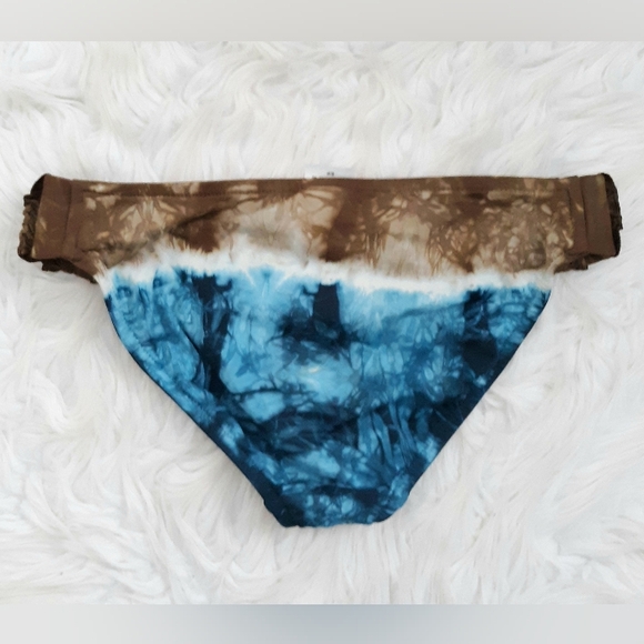 Lucky Brand Tie Dye Bikini Bottom 8 - Picture 4 of 7